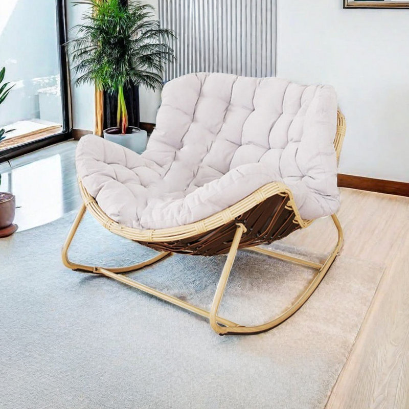 Chaise berçante simple et moderne