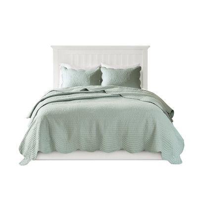 3 Piece Reversible Quilt King/ King, Scalloped Edge, 90% Cotton Filling, Microfiber Fabric, Bedding In Edge Fill, , Machine Washable, Hued