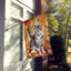 Chat en feuilles d'automne-112700496