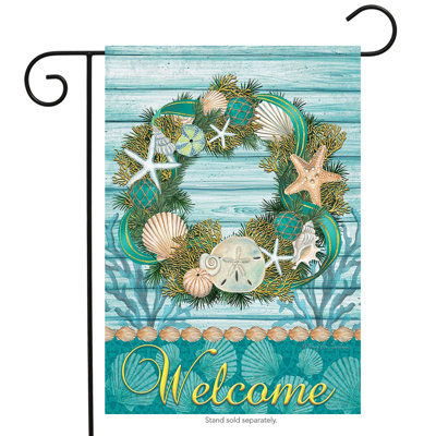 Coastal Wreath Summer House Flag