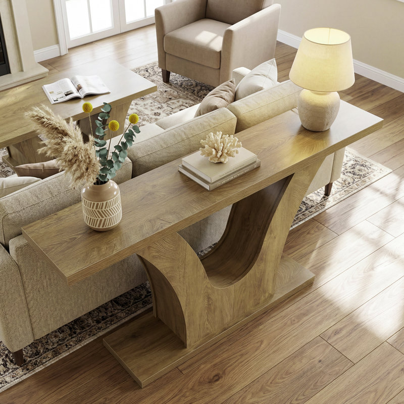 Console 63 po en bois avec base géométrique