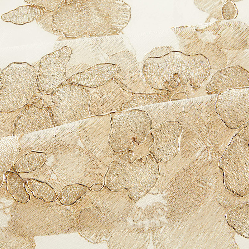 August Grove® Ribbon Rose Mesh Lace Pattern, Polyester, Wire Lace Embroidery With Border, Ivory, 70 Inch Round, Seats 4 To 6 People, Tablecloths