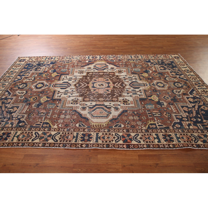 Distressed   Area Rug 7x10