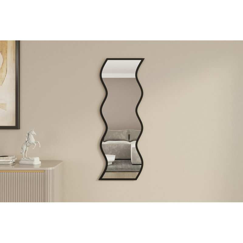 Bisou Novelty Wall Mirror, Black
