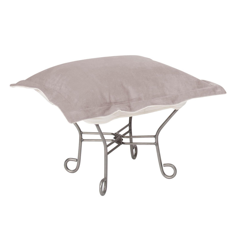 Repose-pieds en frêne Bella Scroll Puff, Gris