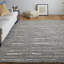 Tapis rectangulaire gris / taupe / ivoire en laine tissé à la main Rectangle Conor-91289882