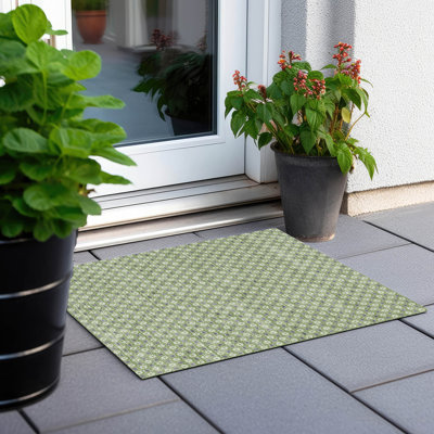 Machine Washable Indoor/Outdoor Christain ACN1431 Green Rug
