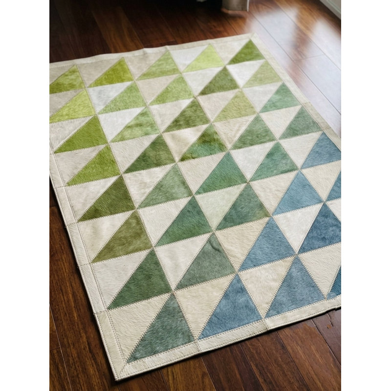 Tapis Abani Rugs Hide HID330A Vert Bleu Ivoire Demi-carré Triangle Patchwork Cuir de vache, 6 pi x 9 pi