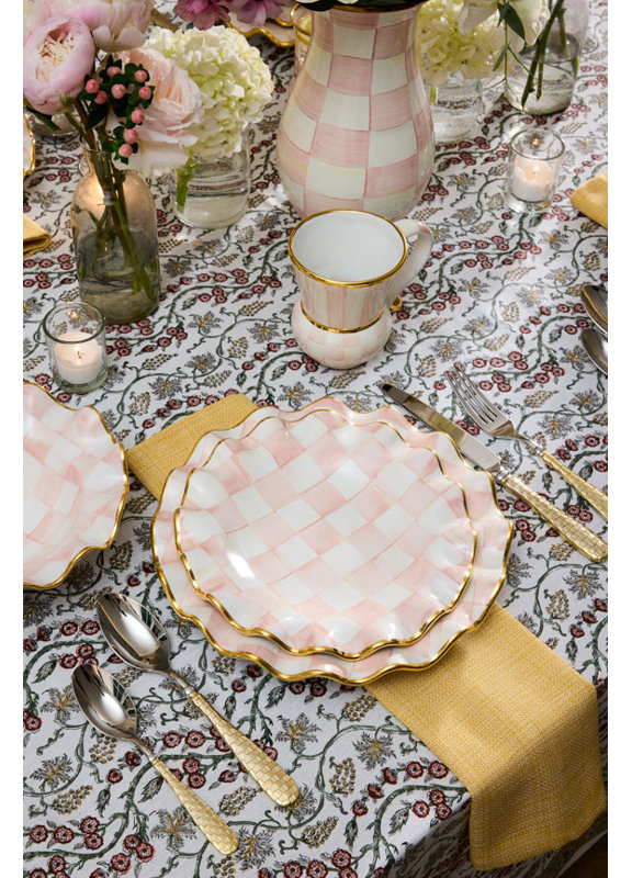 Rosy Check Ceramic Fluted Dinner Plate