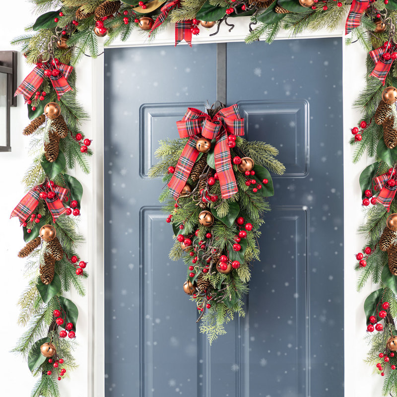 Guirlande 6 pi Christmas Bell, Pinecone & Berry Bow