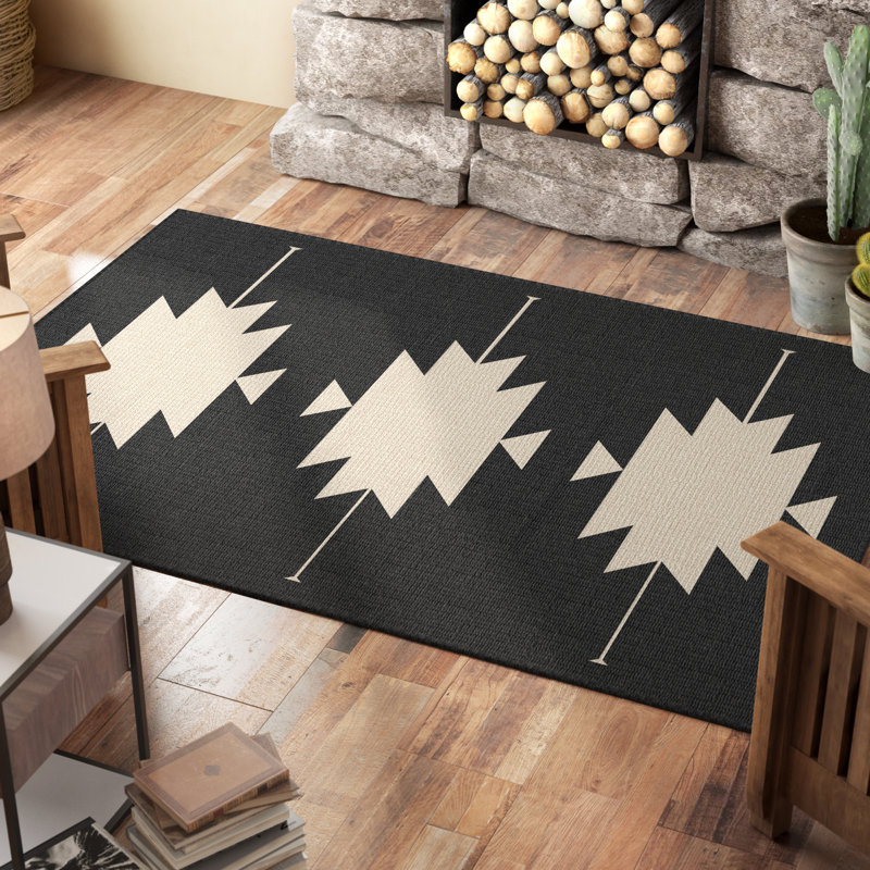 Tapis d'intérieur / extérieur gris anthracite de style Sud-Ouest Genesis, Rectangle 5 pi 3 po x 7 pi 6 po