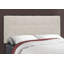 Lit rembourré transitionnel avec aspect lin et pieds en bois, idéal pour la décoration de chambre à coucher et une expérience de sommeil confortable-356229431