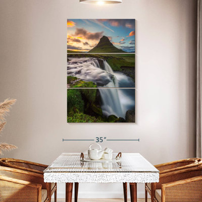 Alvord Kirkjufell Midnight Sun I