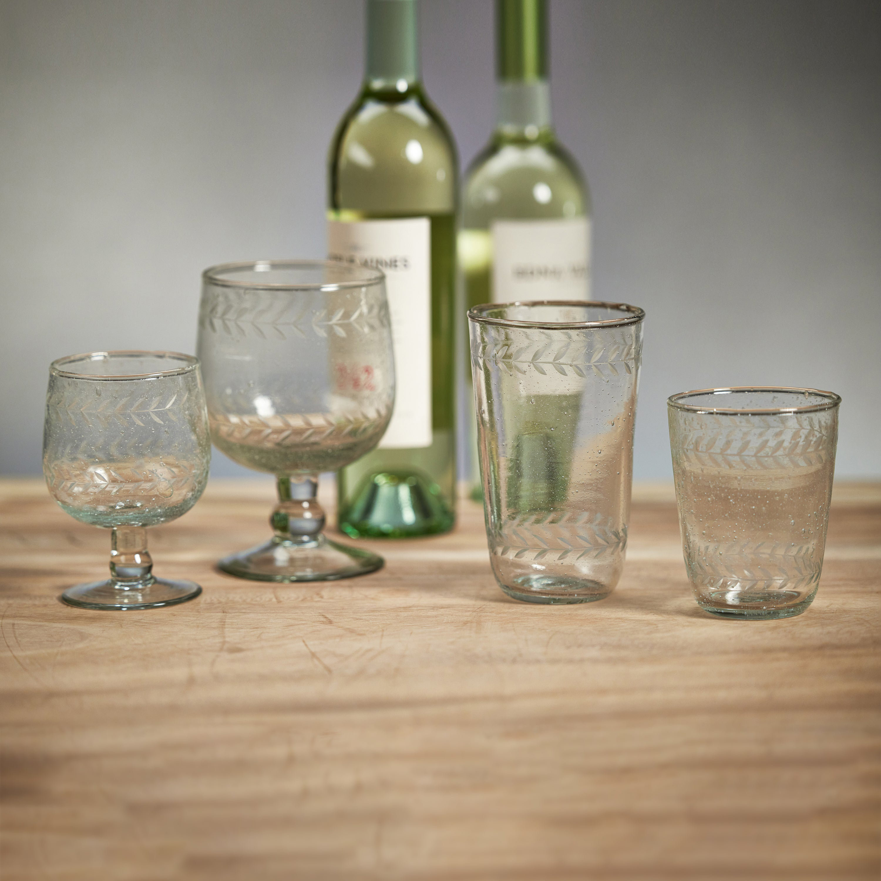 Nature-Inspired Stemware: 'Vine' Glasses Are Elegant Vessels for  Vino-Guzzling