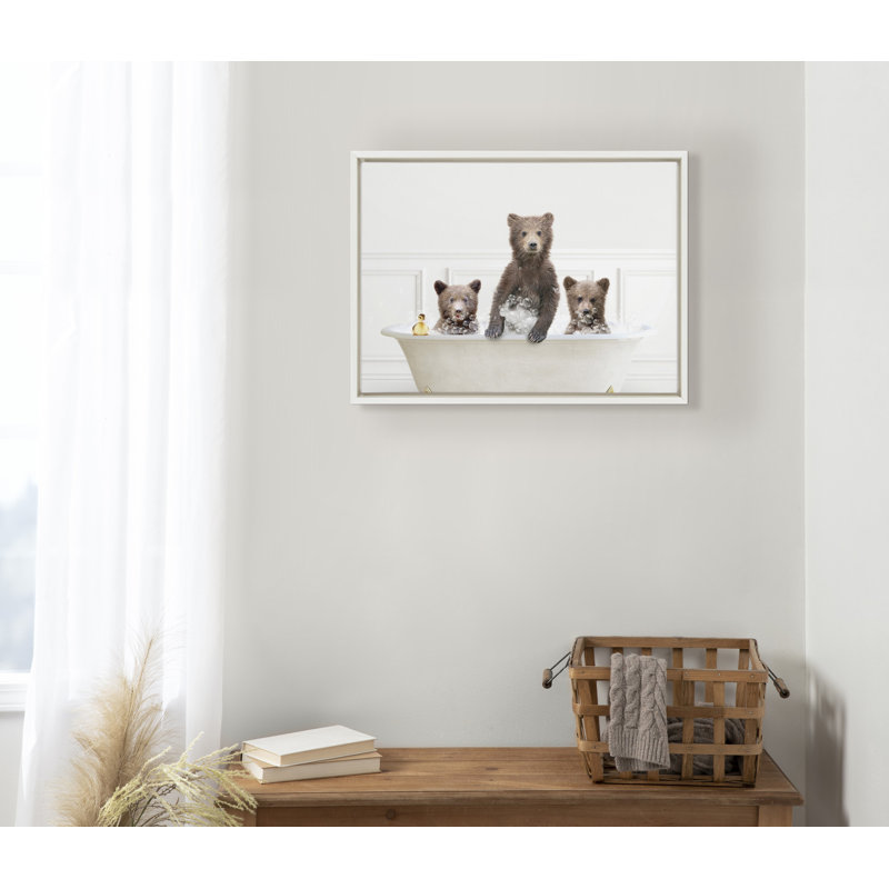 «Three Bear In Bubble Bath Neutral Style» par Amy Peterson, reproduction d'art sur toile encadrée