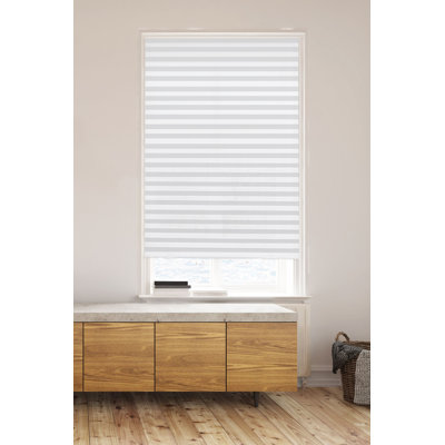 Cordless Sheer Pleated shade