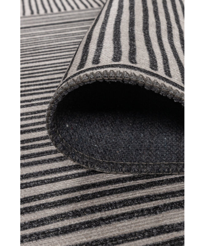 Tapis Caretta, Carré 8 pi 3 po