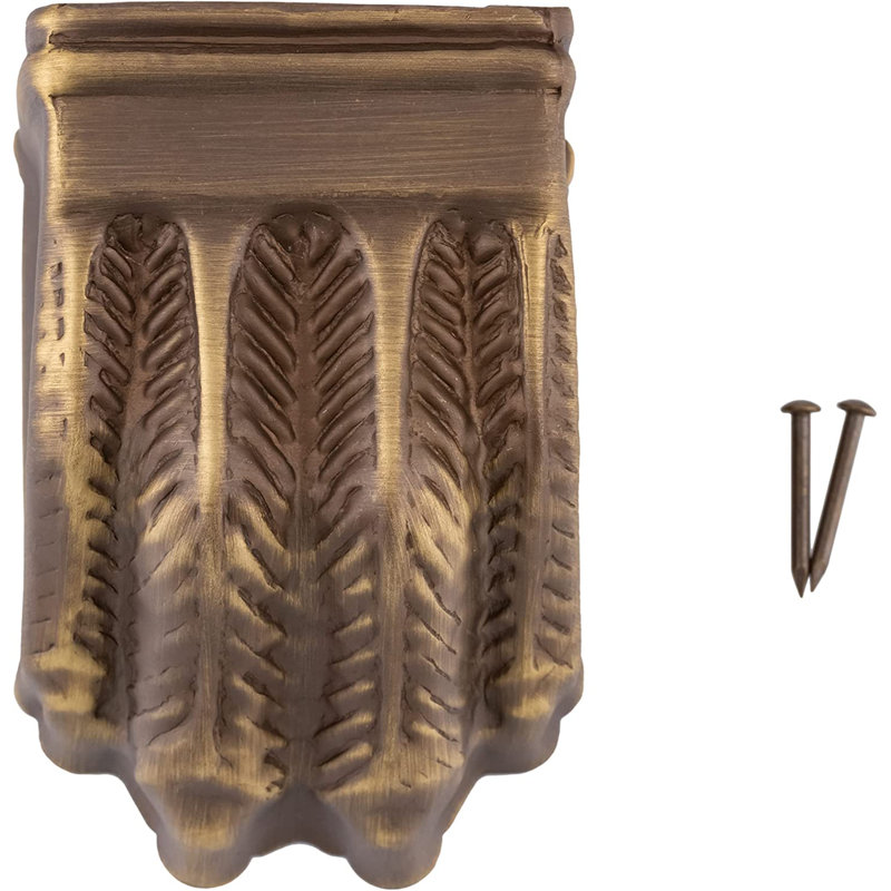 Pieds griffés pour grands meubles estampés, Laiton antique
