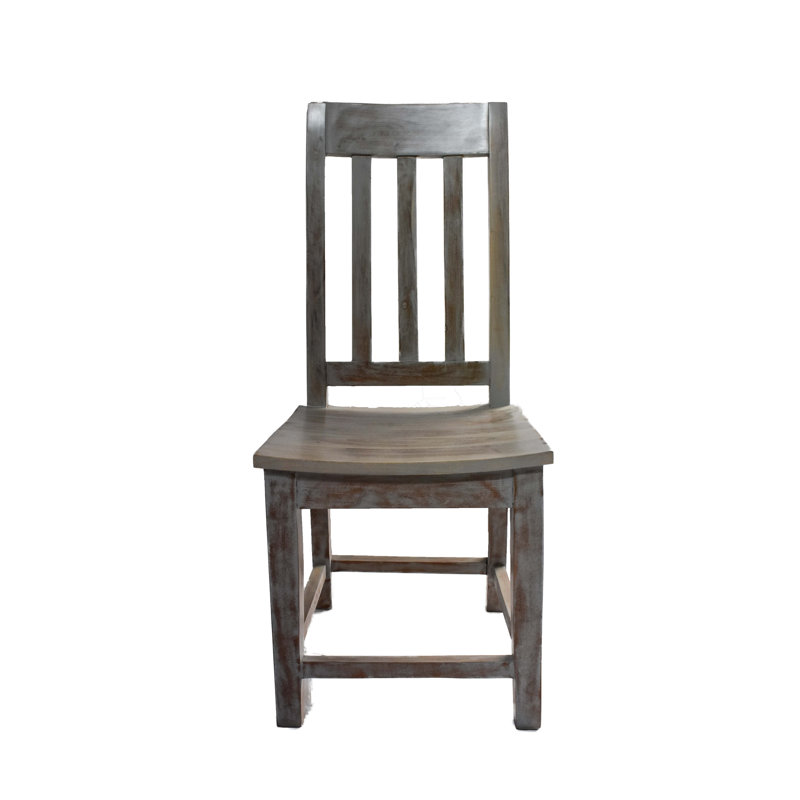 Chaise en bois massif Regena
