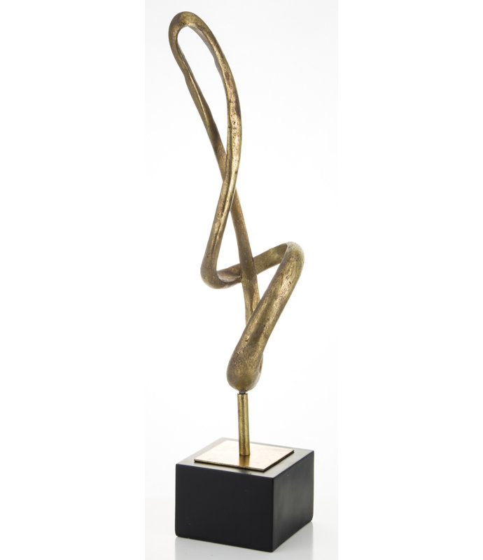Figurines & Sculptures