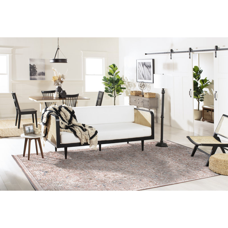 Vivaldi Performance Oriental Rug, Runner 2'2" x 8'