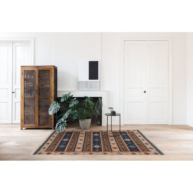 Shuler Hand Woven Area Rug, Rectangle 140 x 200cm