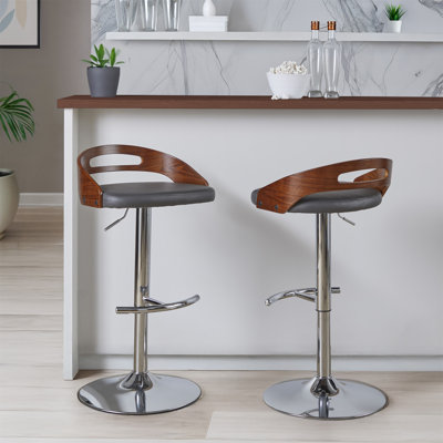 Tabouret de bar réglable avec pivot en métal chromé, bois de noyer et similicuir avec repose-pieds rond en T - ensemble de 2