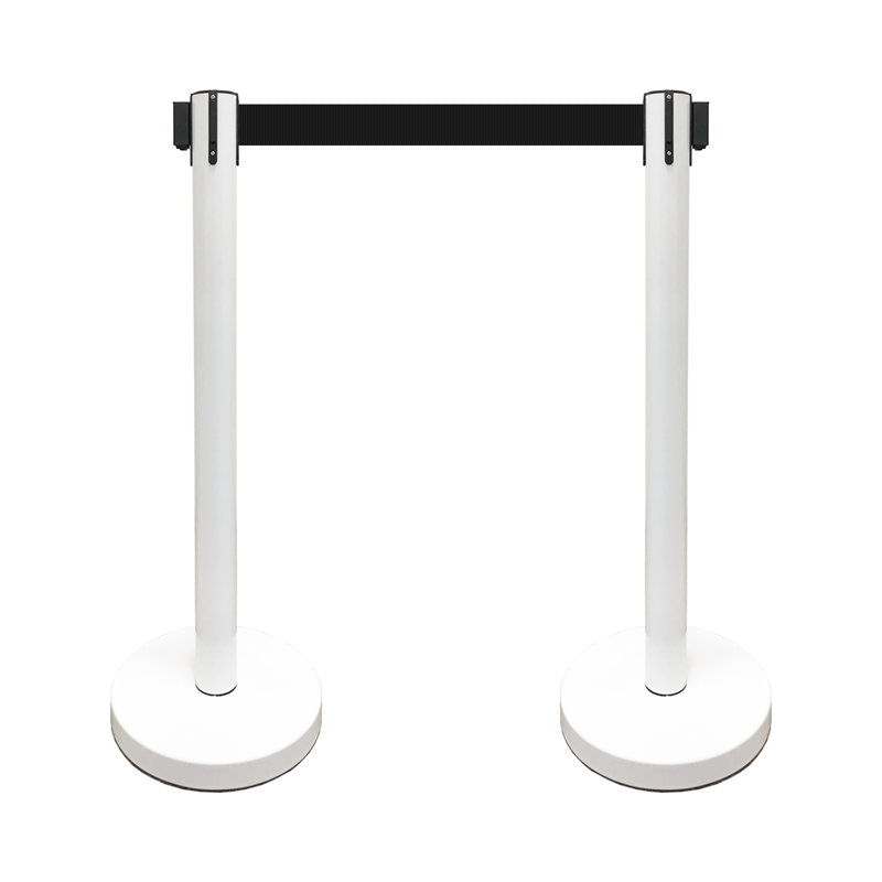 Barrière de sécurité pour ranchers de sécurité 36 po (2 poteaux avec ceinture noire de 36 po), Blanc