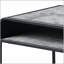 Élégante table basse à 1 tablette en béton gris et noir avec un design industriel moderne et un grand espace de rangement