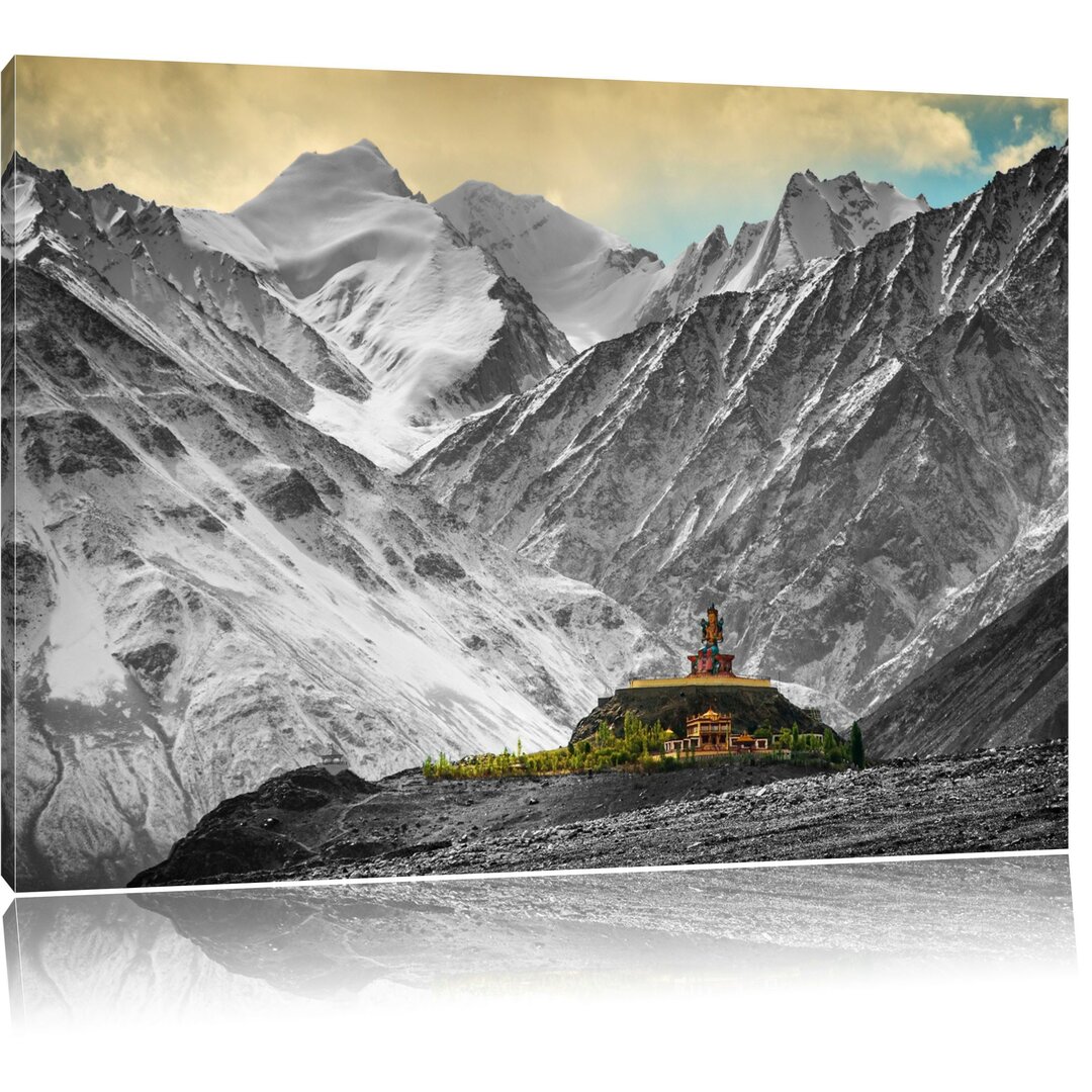 Leinwandbild Tempel in den Bergen von Tibet