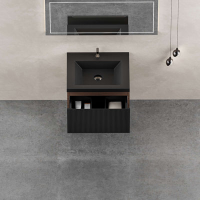 Meuble-lavabo mural avec lavabo à surface solide