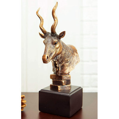 Blanchette Animals Figurines & Sculptures