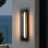 Applique murale d'extérieur à DEL H22 "à grande lumière crépuscule à l'aube 24w avec design trapézoïdal noir et abat-jour en acrylique pour entrée de garage
