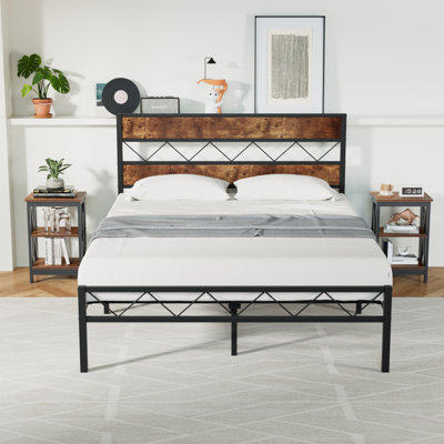 3-Pieces Bedroom Set, Metal Platform Bed Frame With Wooden Headboard And 2 Nightstand, Sturdy Steel Slats Support, Easy To Assemble