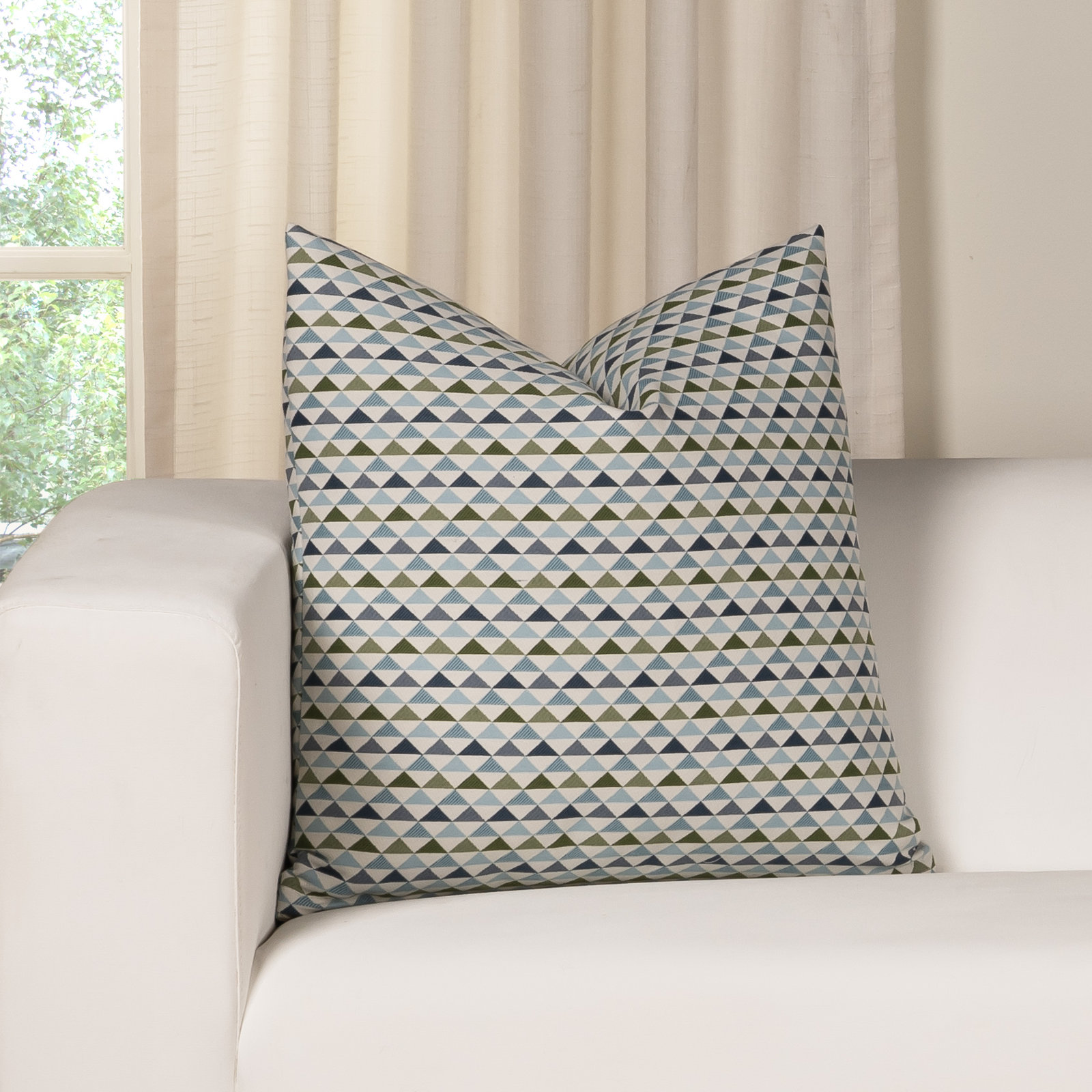 Mauna Geometric Indoor/Outdoor Throw Pillow, Blue, Square 22"