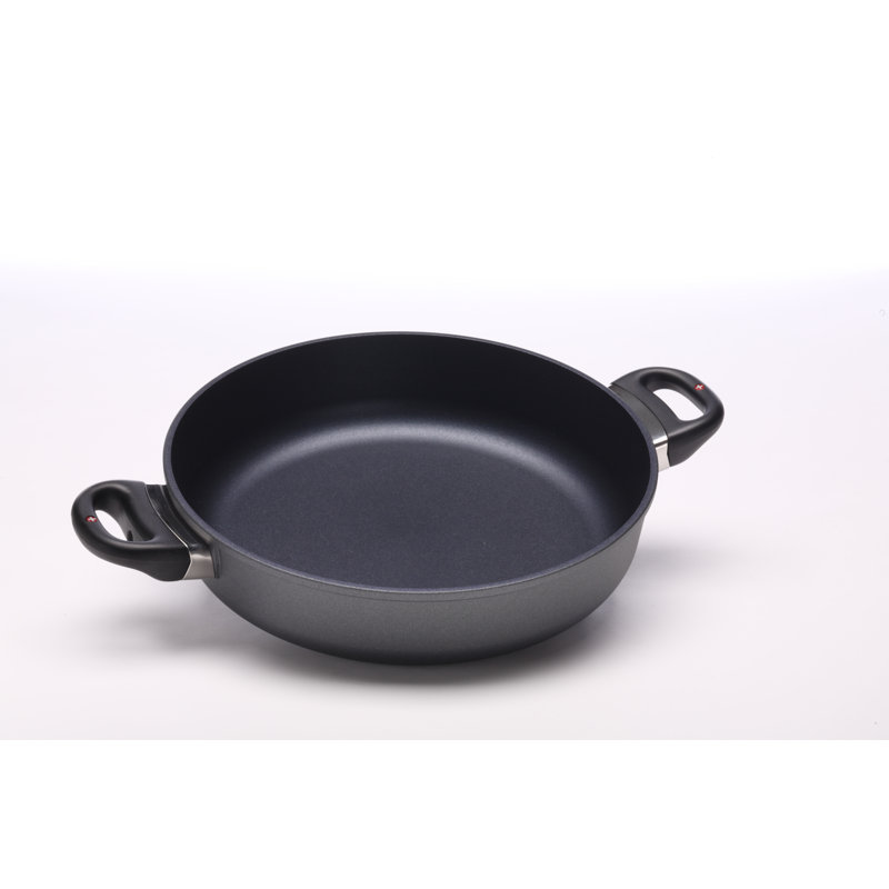 Saute Pan with Lid, 3.7 Quarts