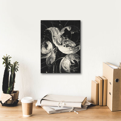 «Bold 2 Dark Vertical» par Albena Hristova, art mural sur toile