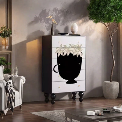 Armoire de rangement spacieuse avec poignées en métal