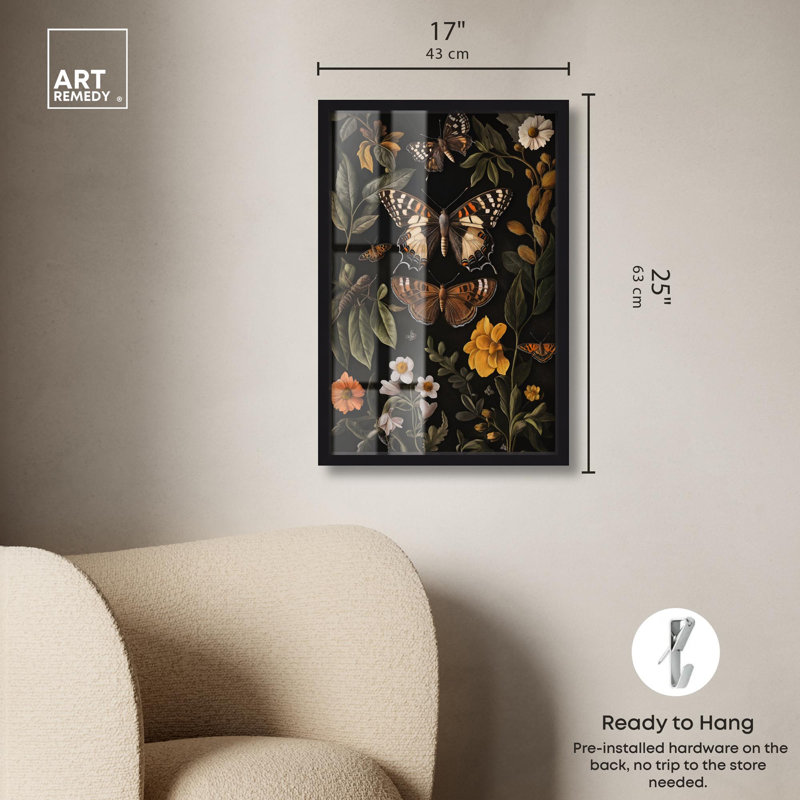 «Winged visiteurs I», reproduction botanique par Art Remedy, Noir, H 25 po x l 17 po