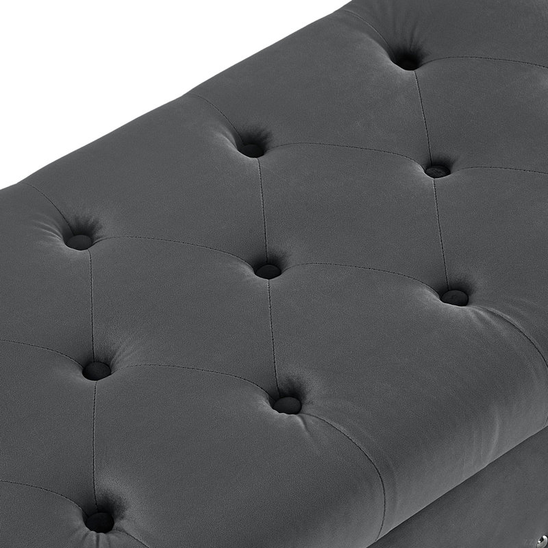 Tufted Bench With Storage