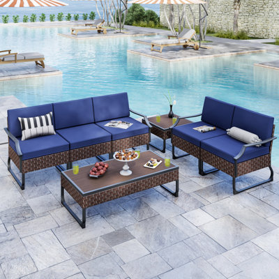 Coffeyville 5 - Person Patio Conversation Set with Cushions