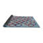 Tapis bleu à motif géométrique-107708999