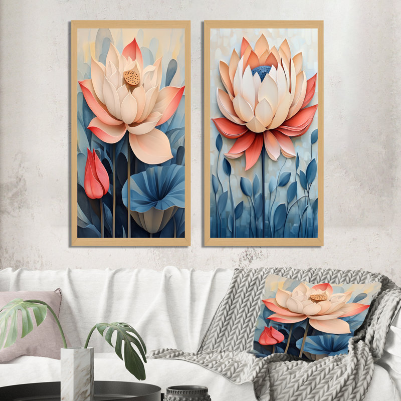 Lotus en floraison douce I - Tableau encadré Japandi en deux parties, 32" H x 32" W, Natural Picture Framed