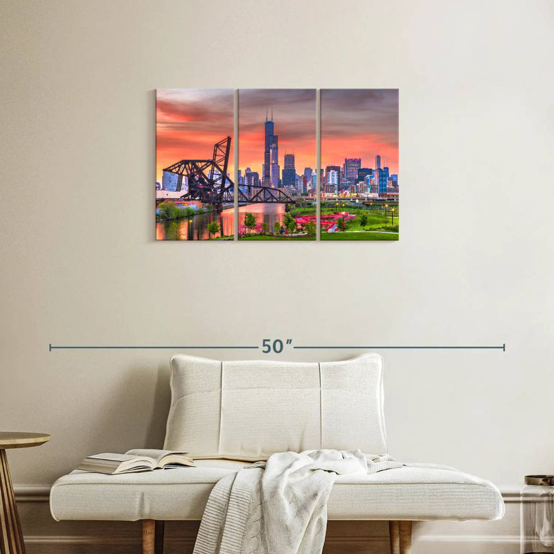Downtown Chicago Skyline, 20" H x 33" W