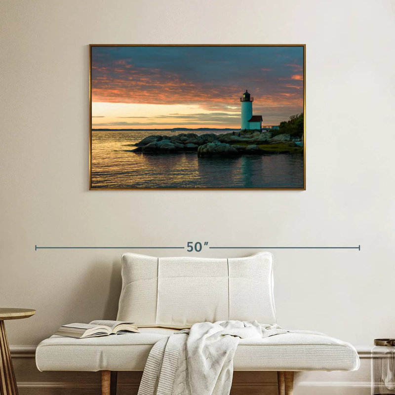 Coucher de soleil sur le phare d'Annisquam, Cadre flottant doré, 40 po x 27 po