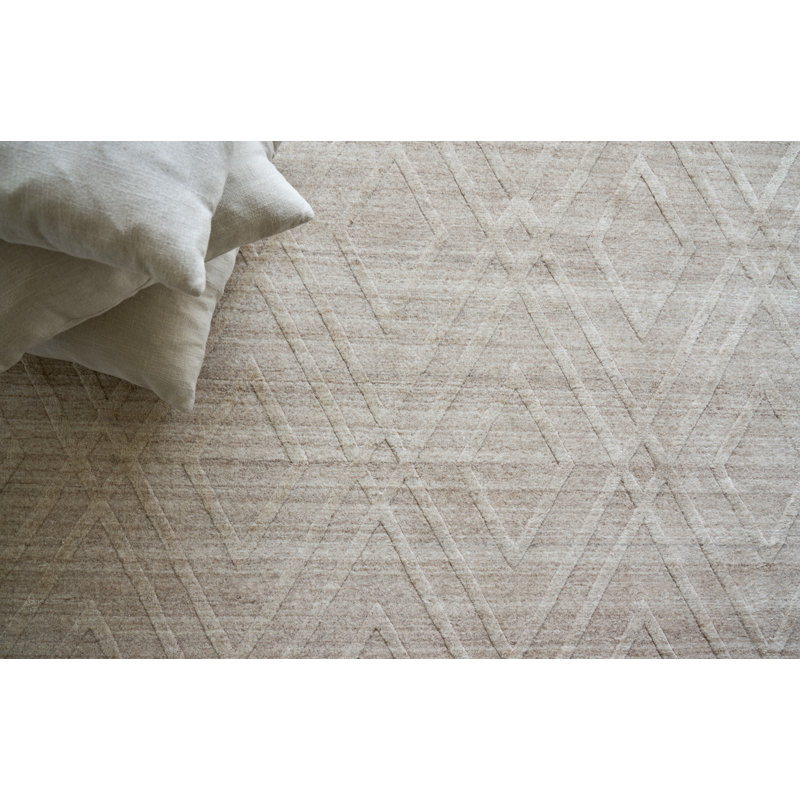 Castelli Geometric Area Rug in Light Beige, Rectangle 9' x 12'