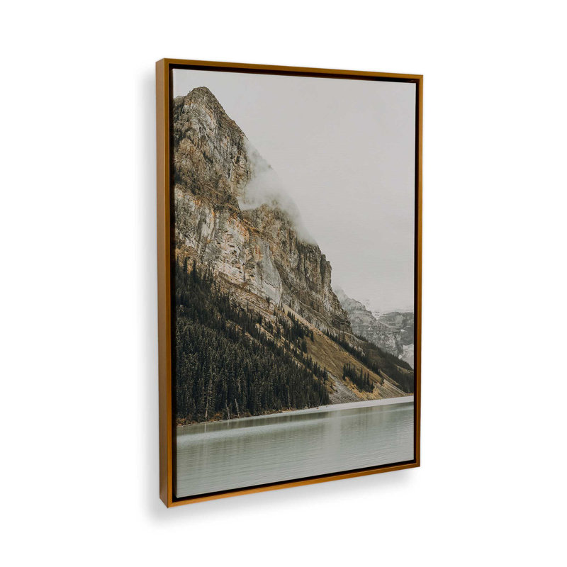 Impression sur toile Mystic Mountain View I, dans un cadre noir satiné, 48 po x 32 po, Cadre flottant or poli