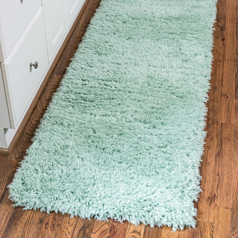Indoor Rug, Runner 2'7" x 13'1"
