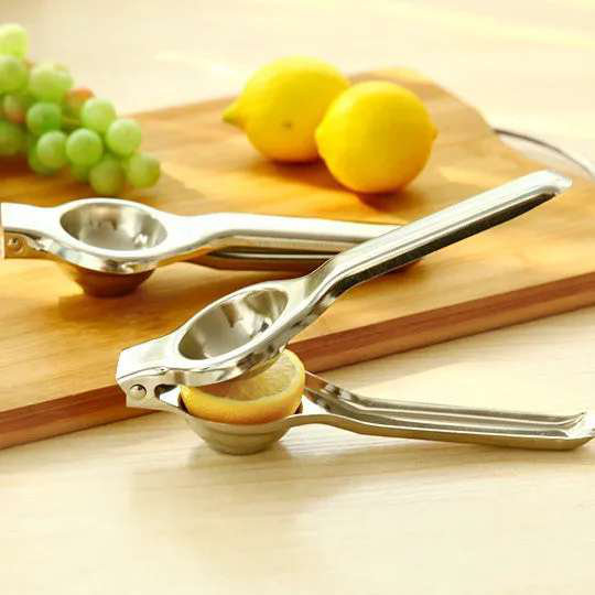 Limona, presse-citron géant pour l'amour des citrons