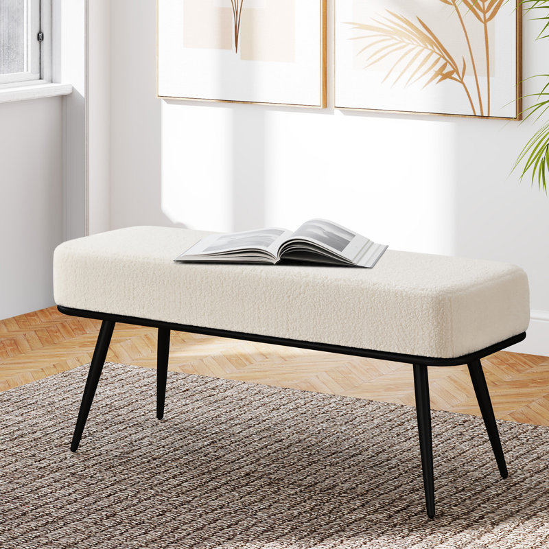Banc rembourré moderne de 43,3 po avec structure en métal et tissu en peluche, Blanc